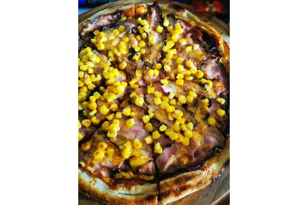 BBQ  PIZZA